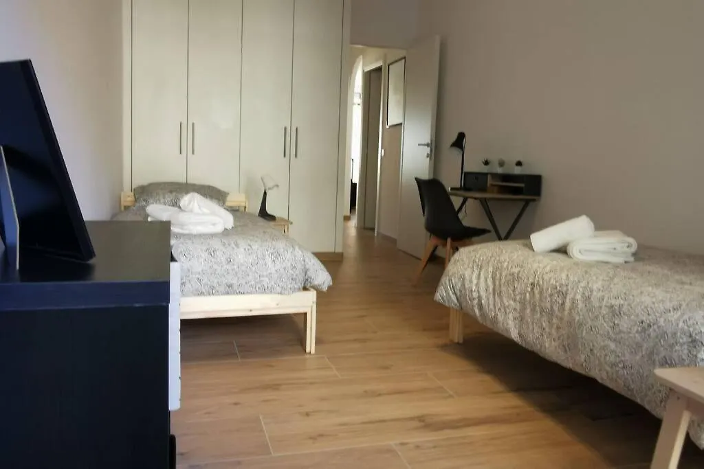 Santa Severina, Trilocale Comodo E Pratico Centro Citta Menton Apartment